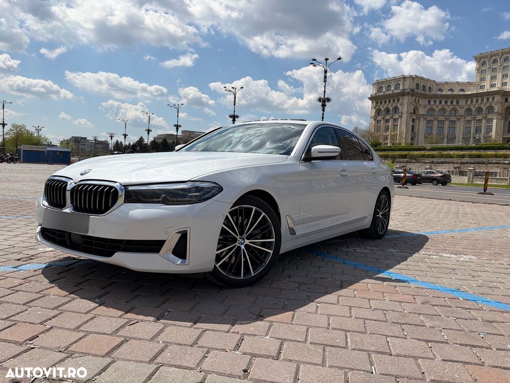 BMW Seria 5 530d xDrive AT MHEV - 2