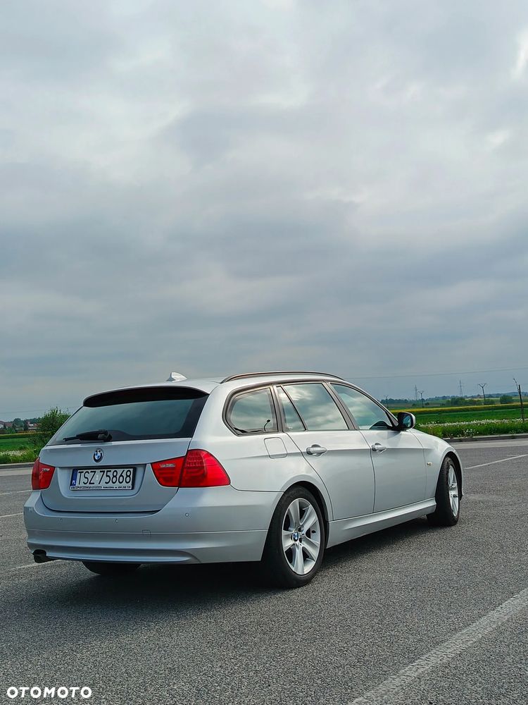 BMW Seria 3 318d - 18