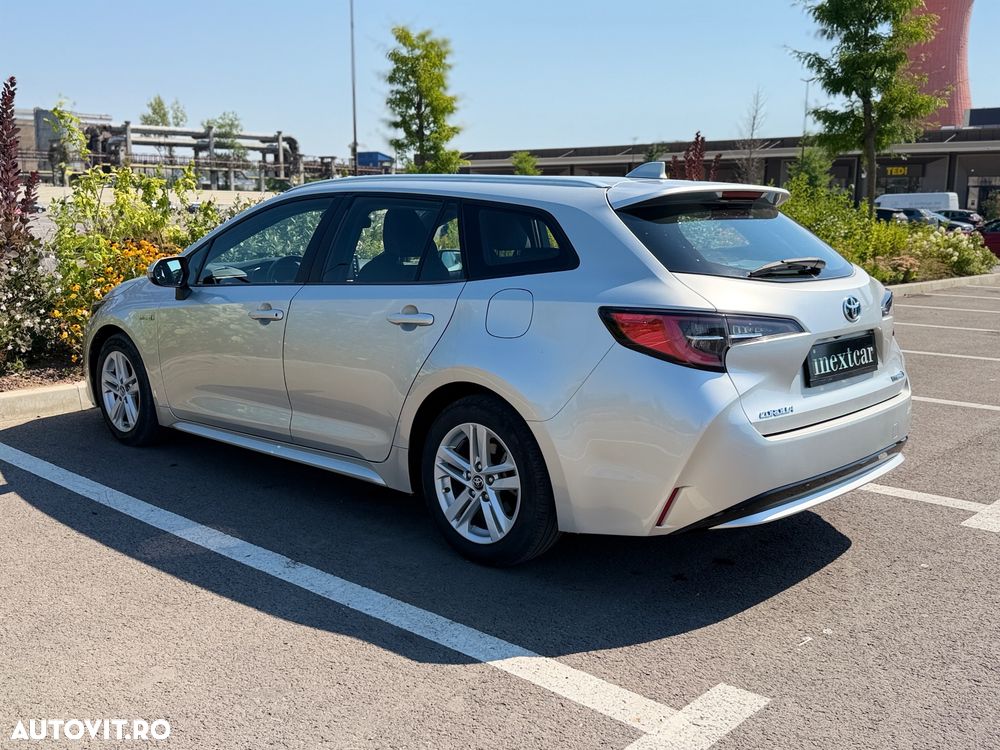 Toyota Corolla 1.8 Business Edition - 4
