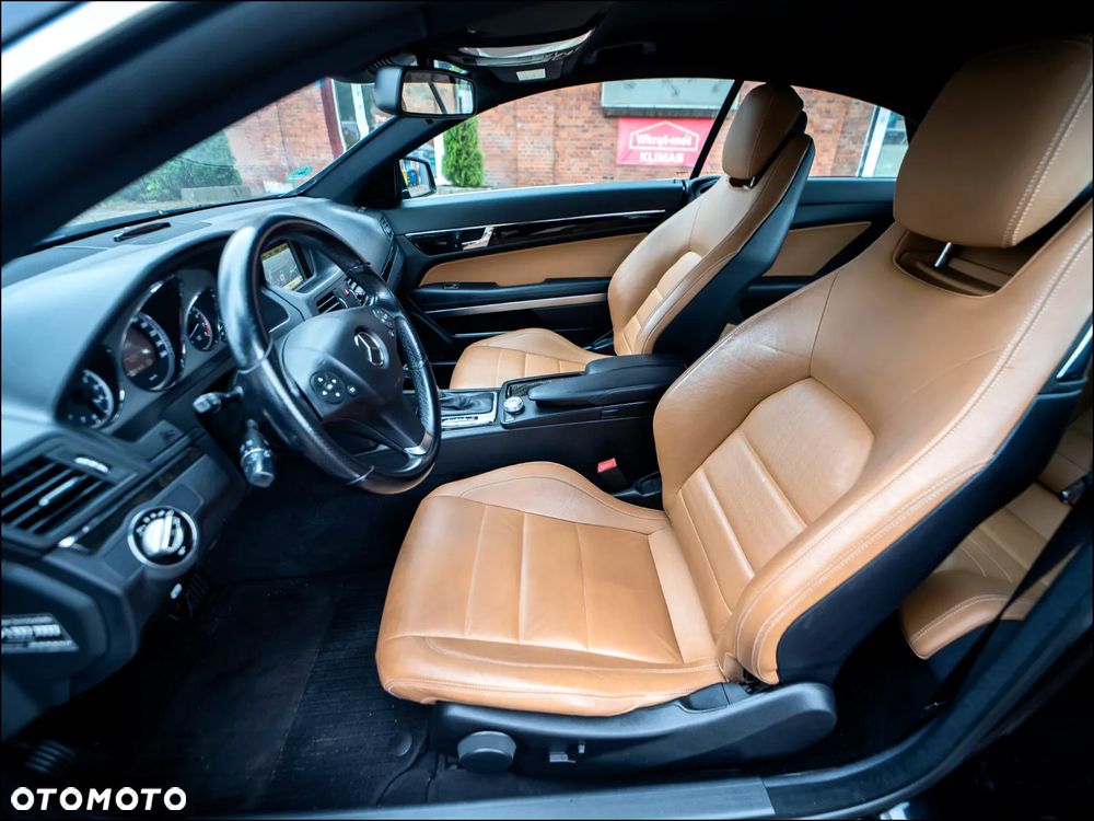 Mercedes-Benz Klasa E 250 BlueEFFICIENCY 7G-TRONIC Avantgarde - 34