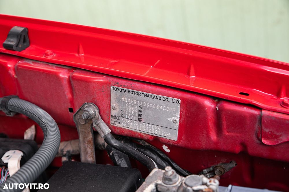 Toyota Hilux 4x4 Double Cab - 5