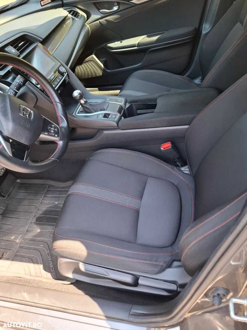Honda Civic 1.0 VTEC Turbo Sport - 12