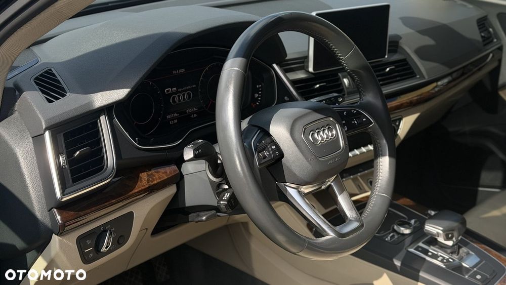 Audi Q5 2.0 TFSI Quattro Sport S tronic - 9