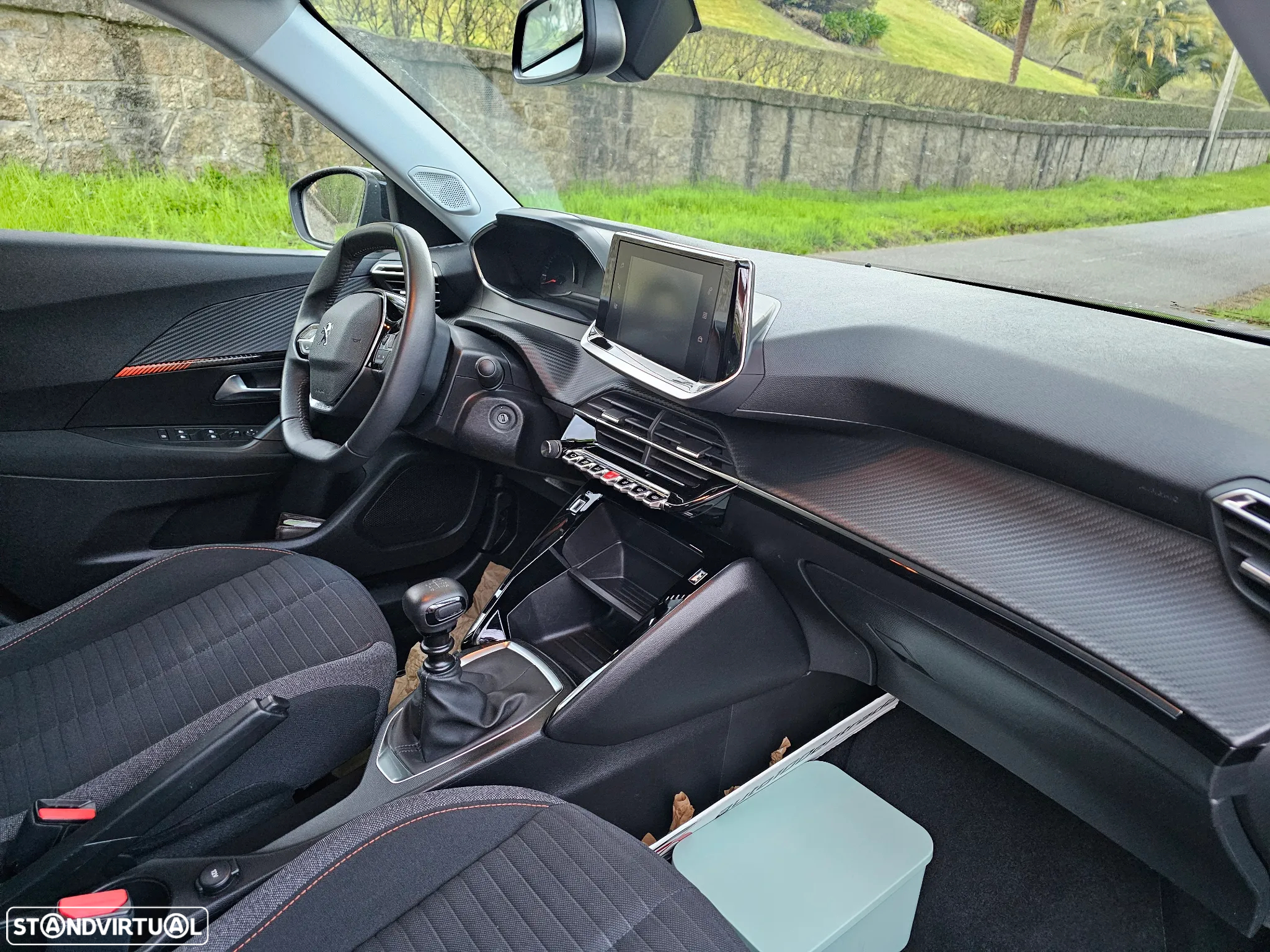 Peugeot 2008 - 32