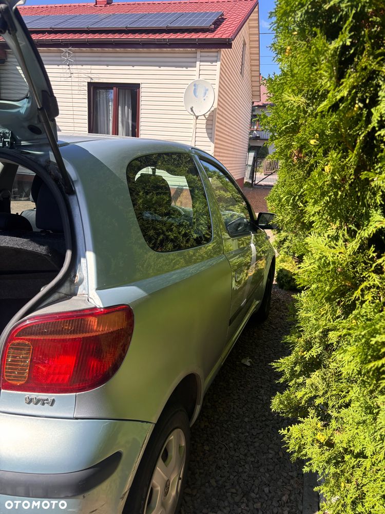 Toyota Yaris - 6