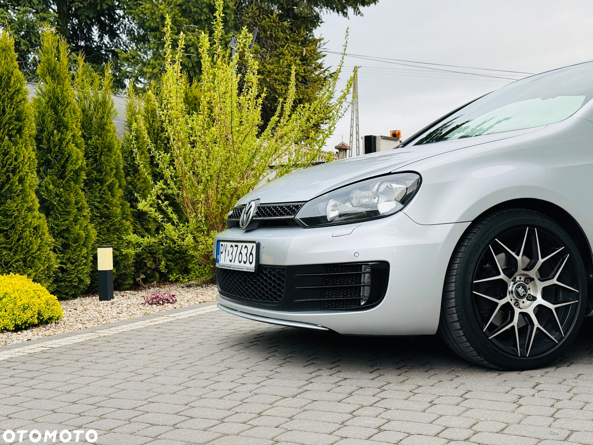 Volkswagen Golf VI 2.0 TDI GTD DSG - 2