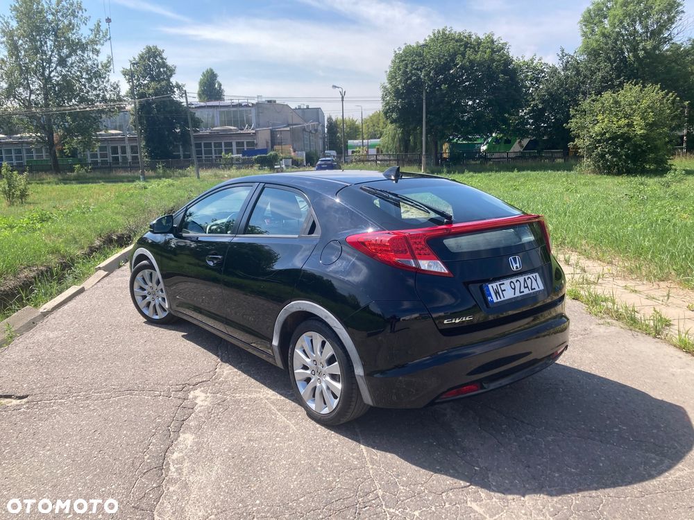 Honda Civic 1.8 Sport - 9