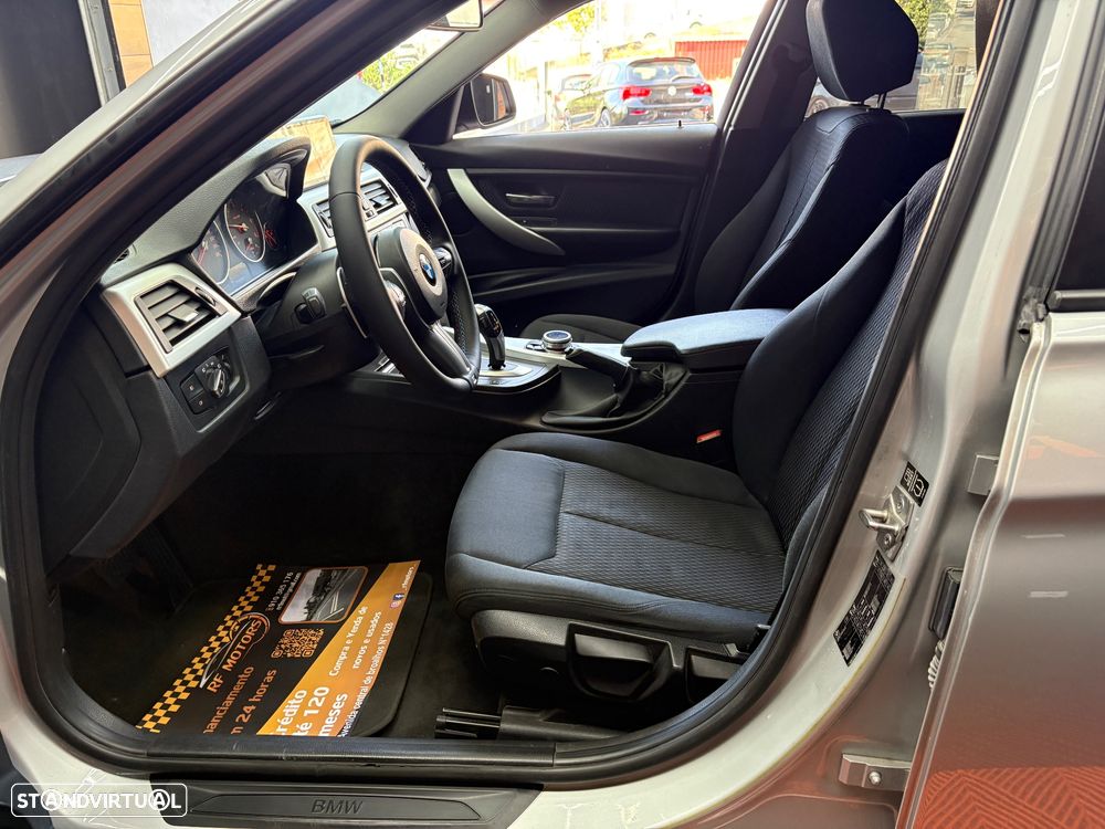 BMW 320 d Touring Aut. Sport Line - 37