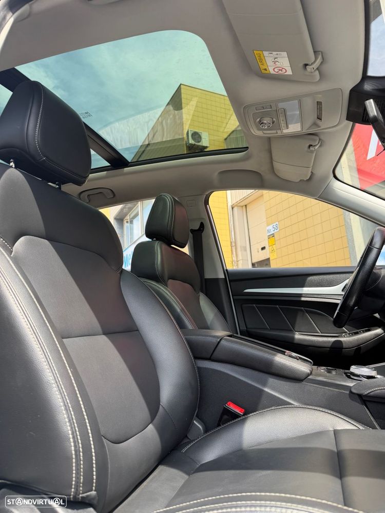MG ZS - 17
