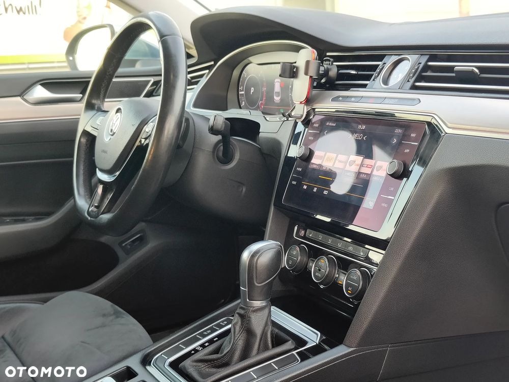 Volkswagen Arteon 2.0 TDI SCR Elegance DSG - 26