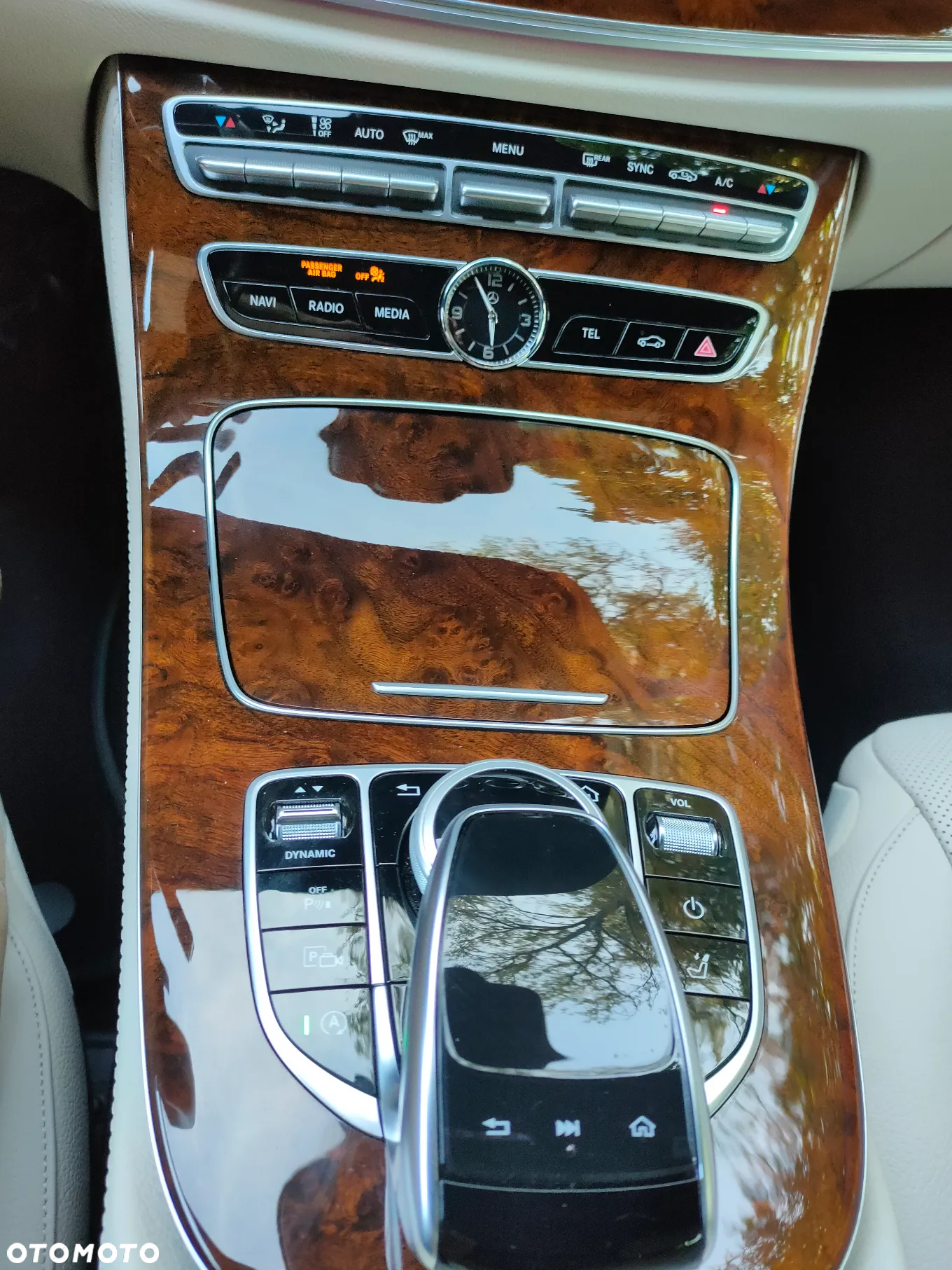 Mercedes-Benz Klasa E 450 4Matic T 9G-TRONIC Avantgarde - 15