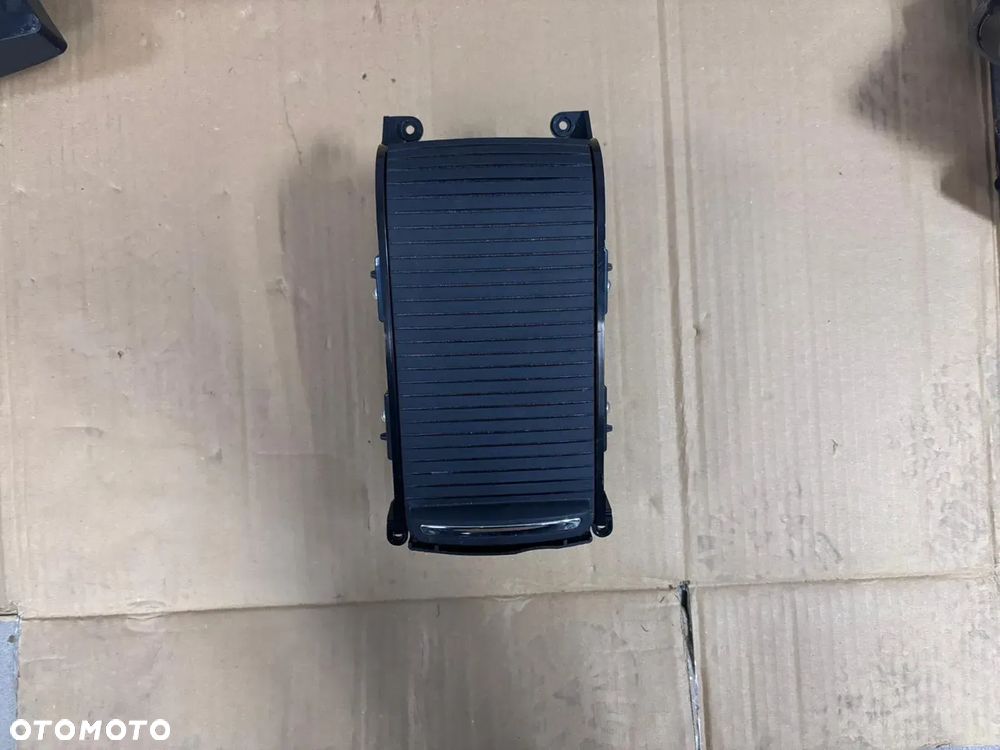 OPEL MOKKA SCHOWEK WNĘTRZE ROLETA AVF45423 - 1