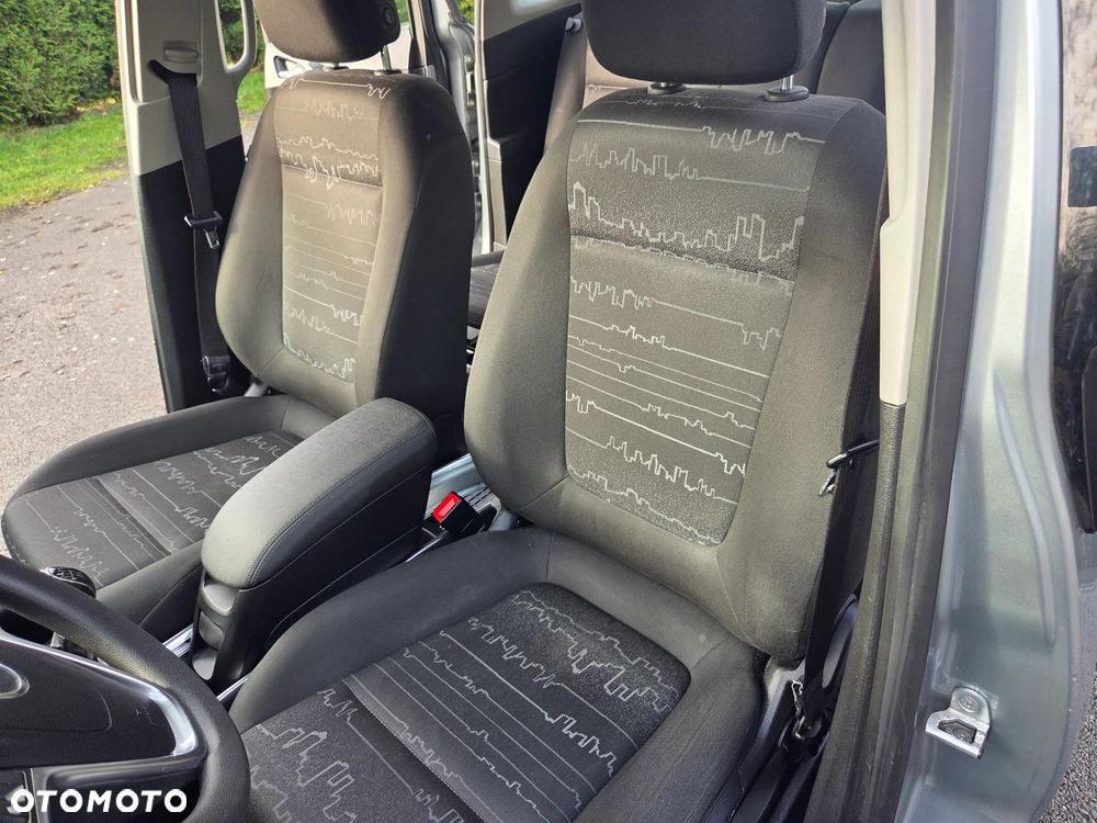 Opel Meriva 1.4 T Enjoy - 28