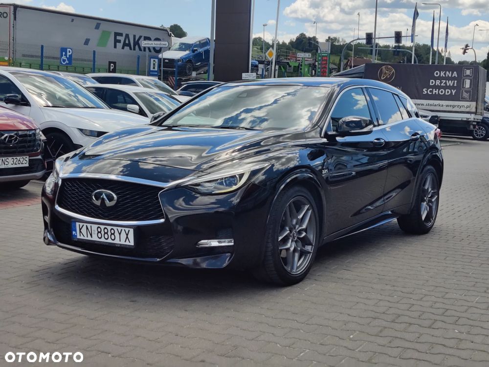 Infiniti Q30 2.2d Sport AWD 7DCT - 1