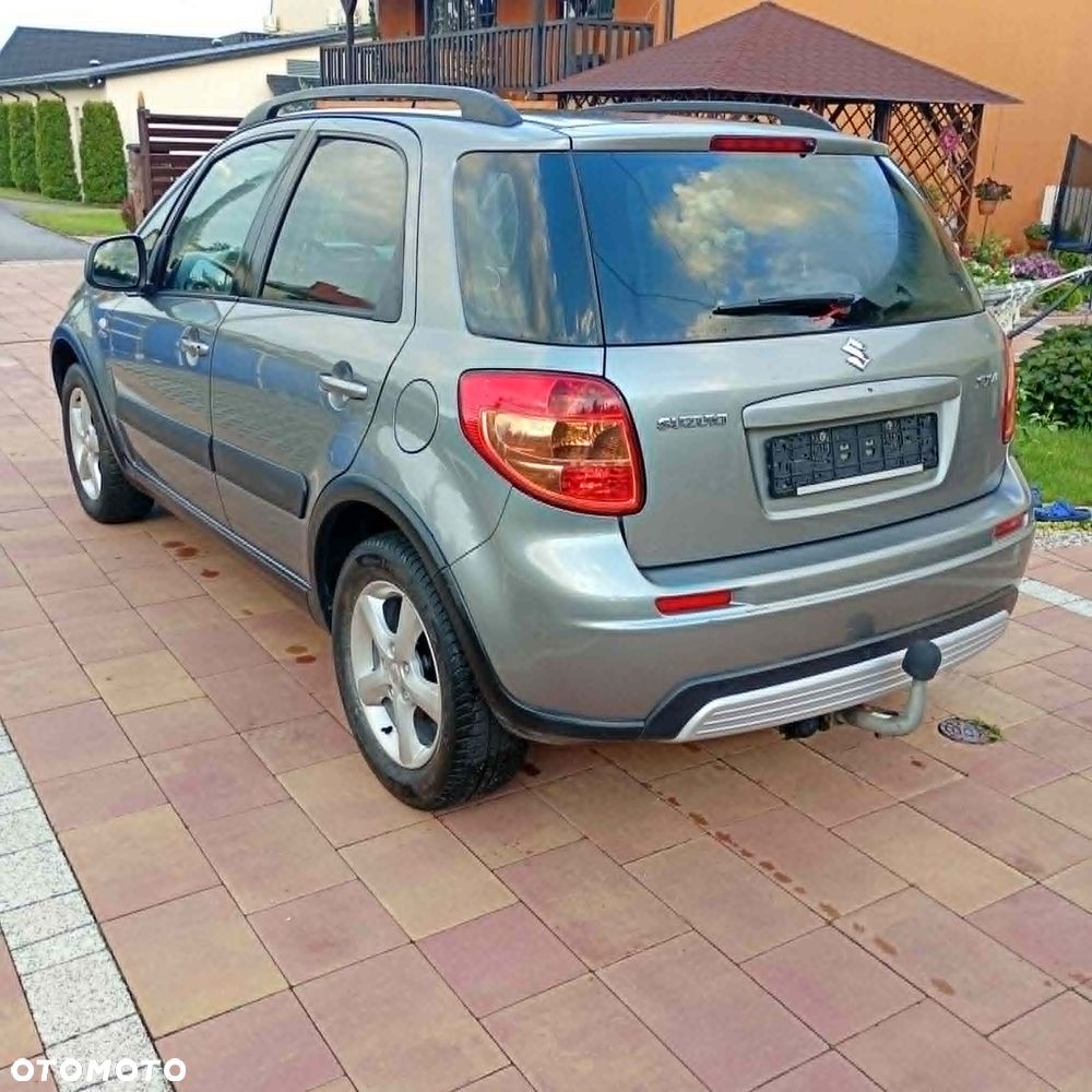 Suzuki SX4 - 5