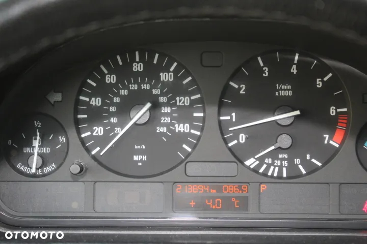 BMW X5 3.0 i - 12