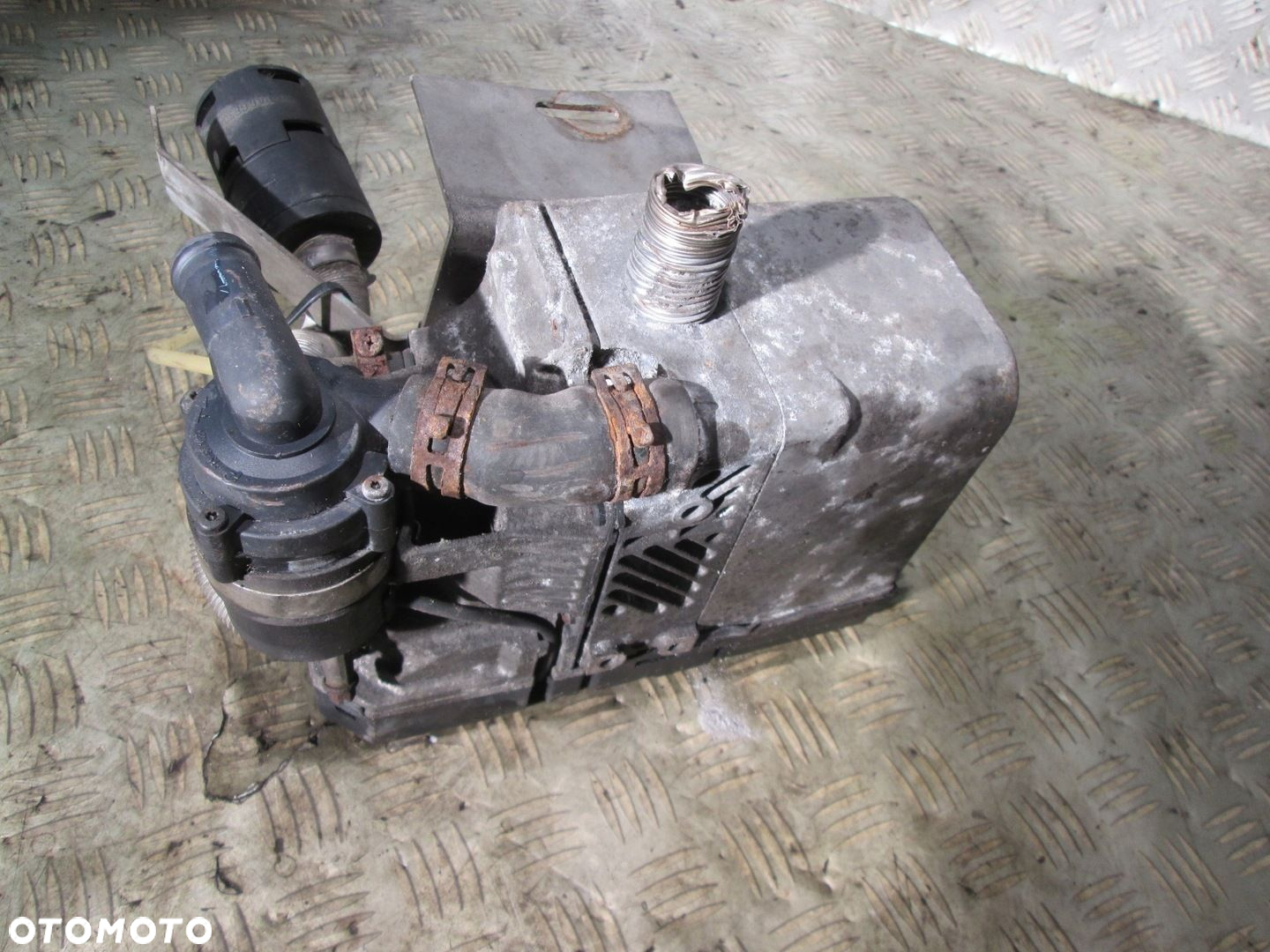 WEBASTO THERMO TOP E-D DIESEL 4KW 2.5 BAR 021232 12V/36W - 2
