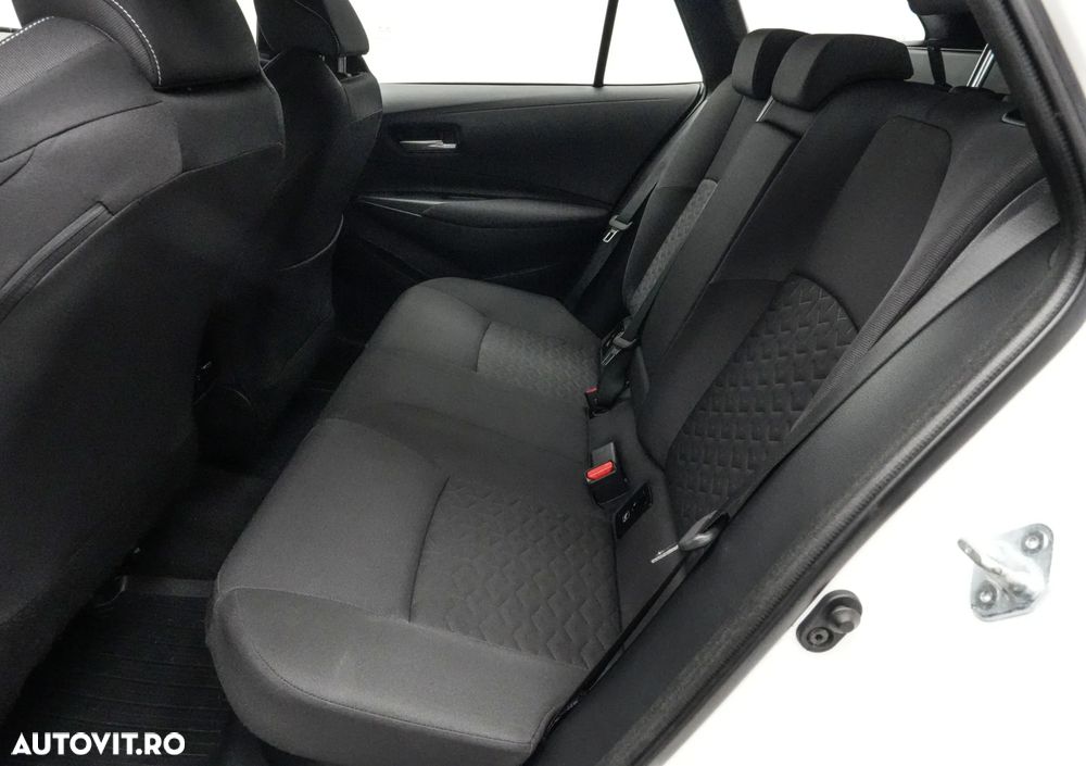 Toyota Corolla 1.8 HSD Dynamic - 15