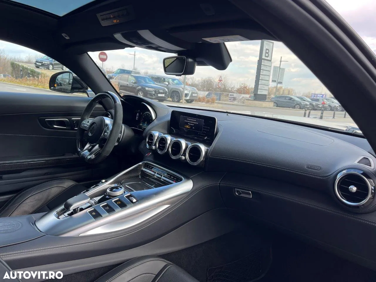 Mercedes-Benz AMG GT C - 13
