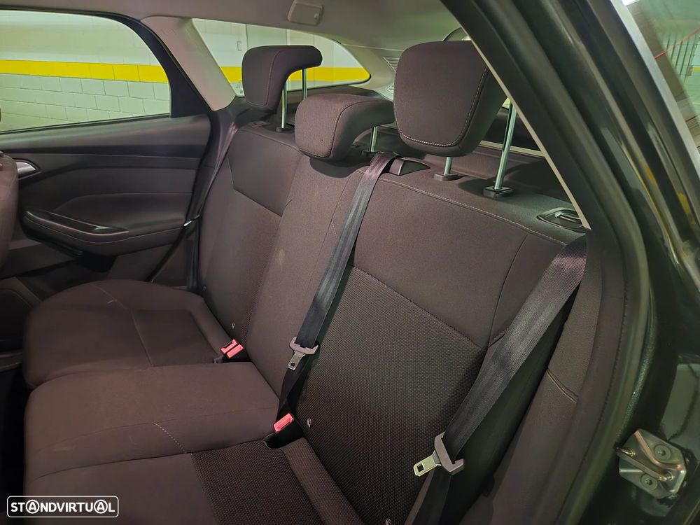 Ford Focus SW 1.5 TDCi Trend+ - 36