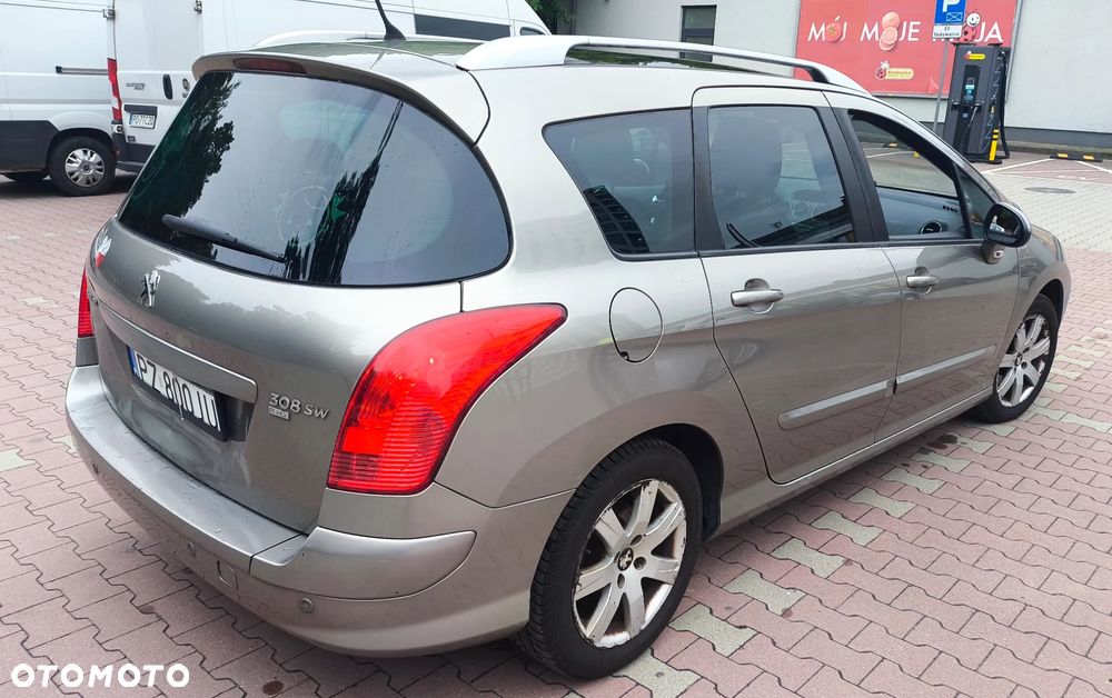 Peugeot 308 - 6