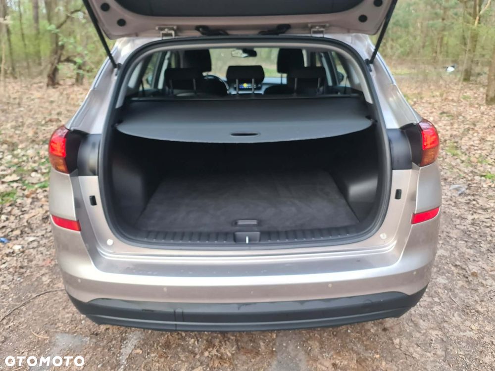 Hyundai Tucson blue 1.6 GDi 2WD Navi - 10