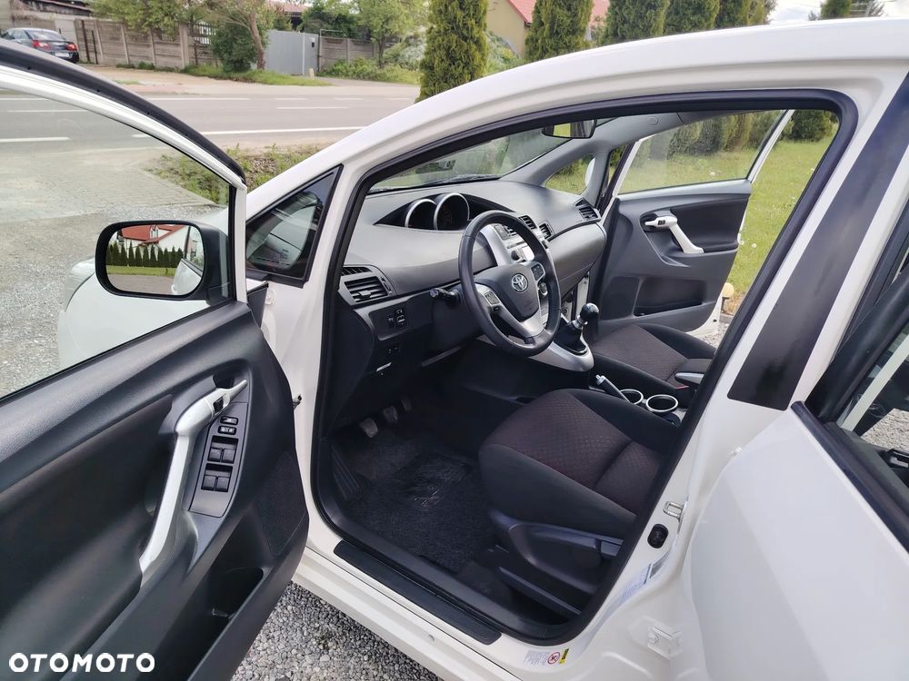 Toyota Verso 1.6 Life - 8