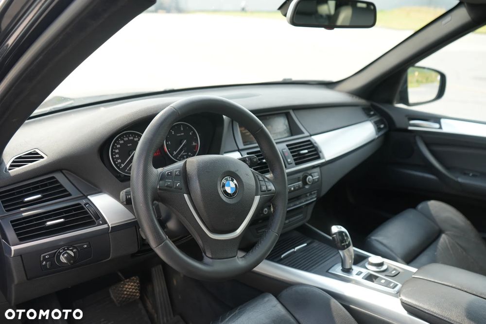 BMW X5 3.5d xDrive - 12