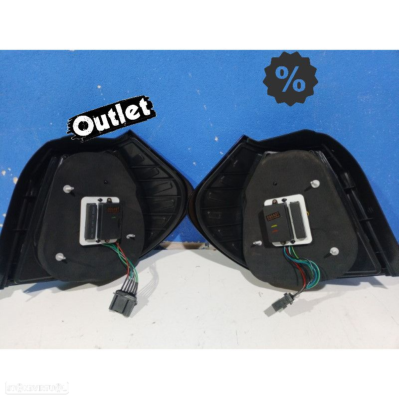 R011009C1 FAROLINS TRASEIROS LED PARA BMW E81 E87 04-07 PRETO FUMADO ESCURECIDO - 4