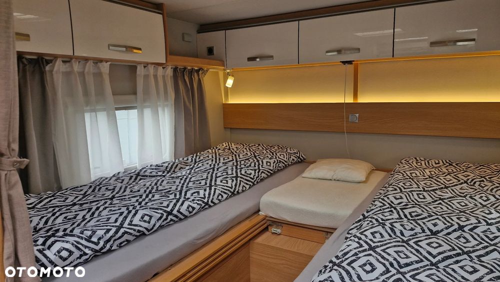 Peugeot Boxer kamper knaus - 17