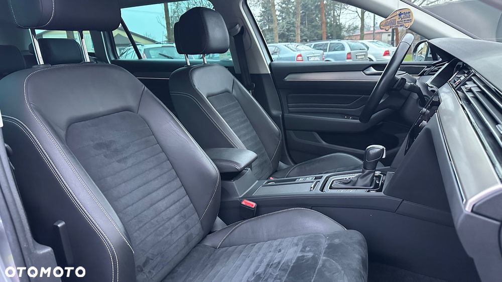 Volkswagen Passat 2.0 TDI EVO Elegance DSG - 14