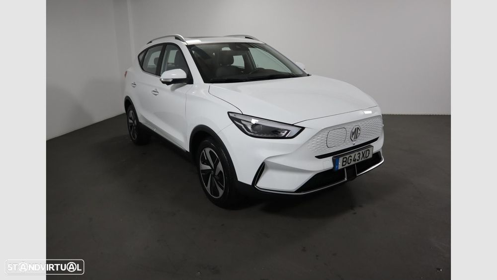 MG ZS EV 72.6 kWh Luxury OBC 11 kW - 3