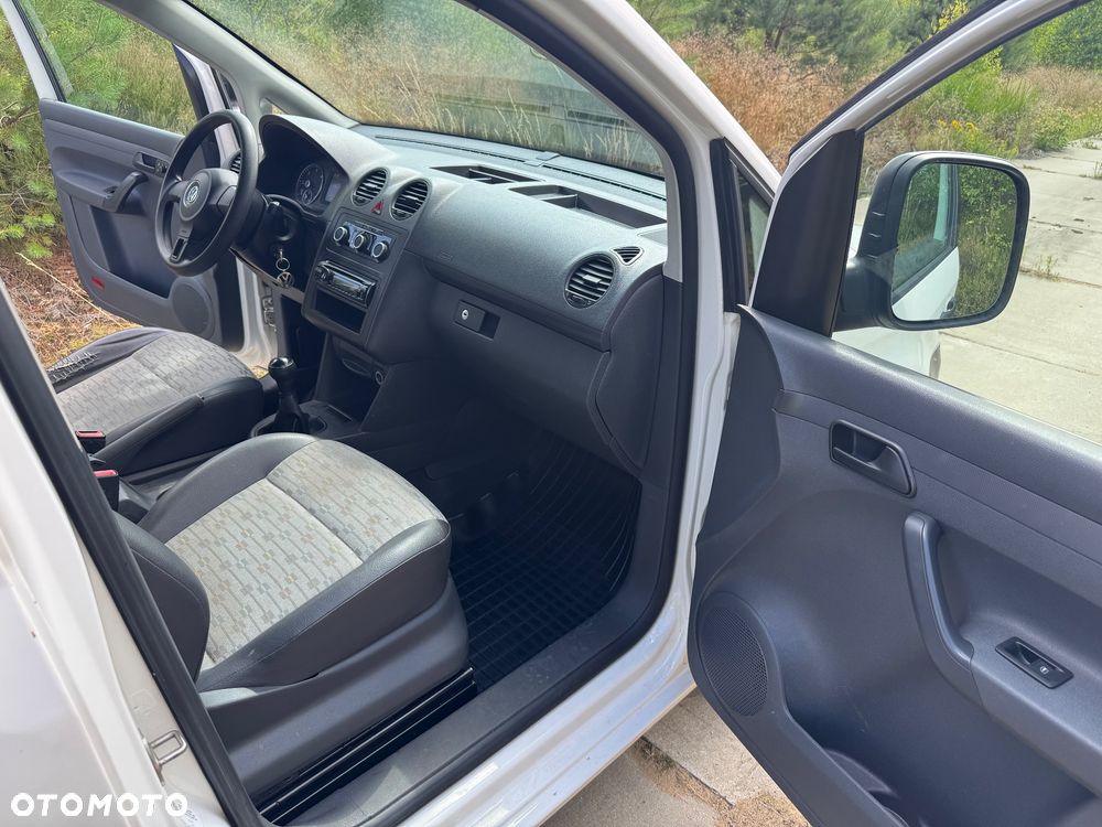 Volkswagen CADDY - 10