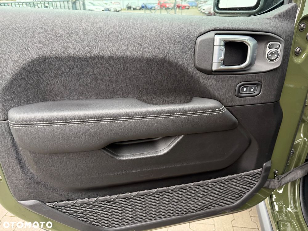 Jeep Wrangler GME 2.0 Turbo Rubicon - 31