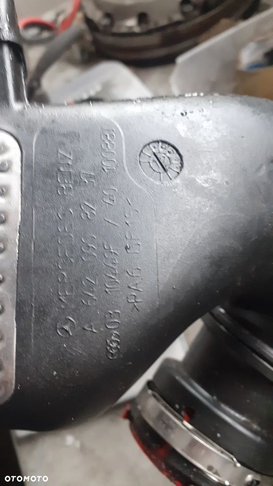 A 640 090 82 377 Rura turbo Mercedes V6 - 3