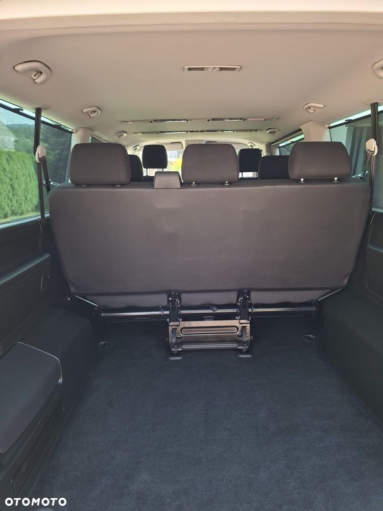 Volkswagen Caravelle 2.0 TDI L2 Highline DSG - 13