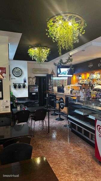 Trespasse de Cafe Snack Bar pronto a funcionar - Grande imagem: 2/9