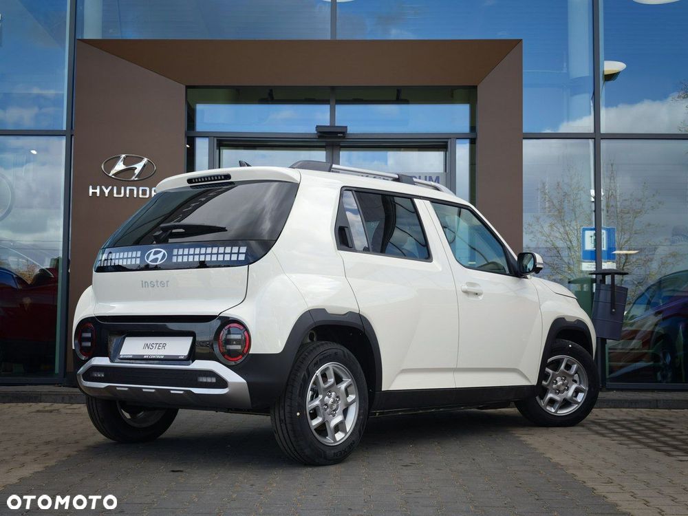 Hyundai Inster - 8