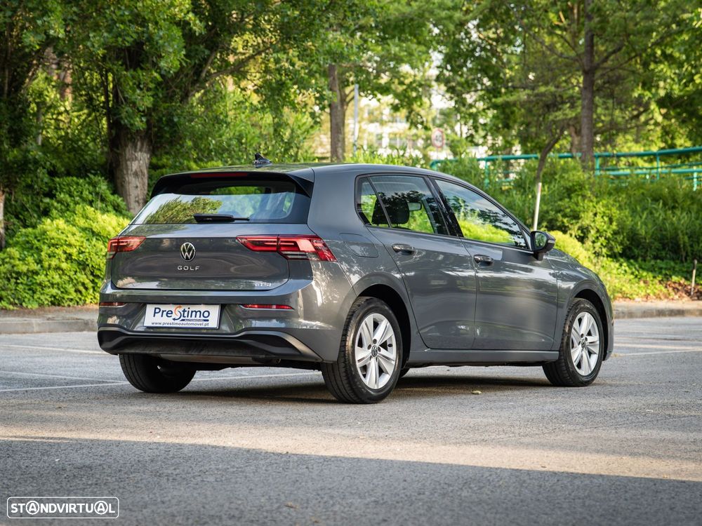 VW Golf 1.0 eTSI Life DSG - 7