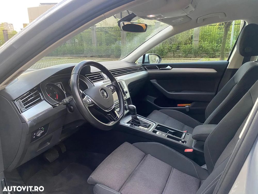 Volkswagen Passat Variant 1.6 TDI (BlueMotion Technology) DSG Comfortline - 10