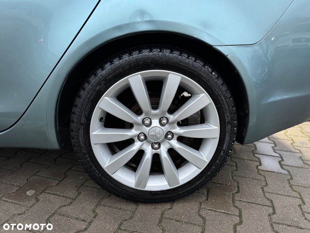 Mitsubishi Lancer 1.8 CVT Invite - 11