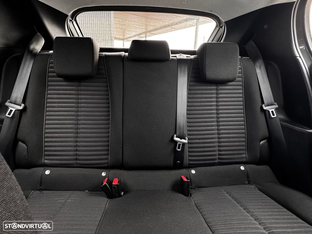 Peugeot 208 1.2 PureTech Active - 14