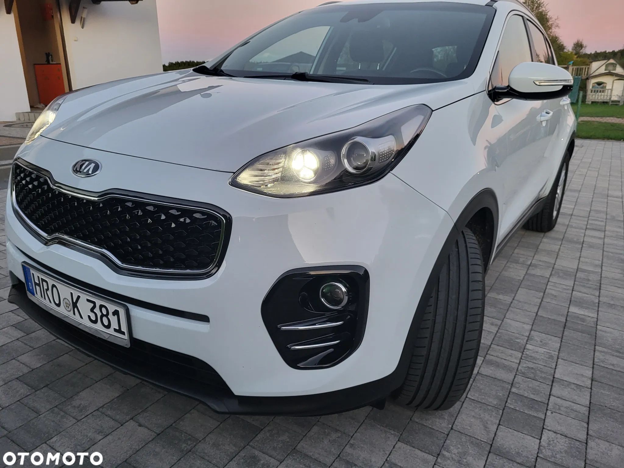 Kia Sportage 1.6 GDI Black Edition 2WD - 1