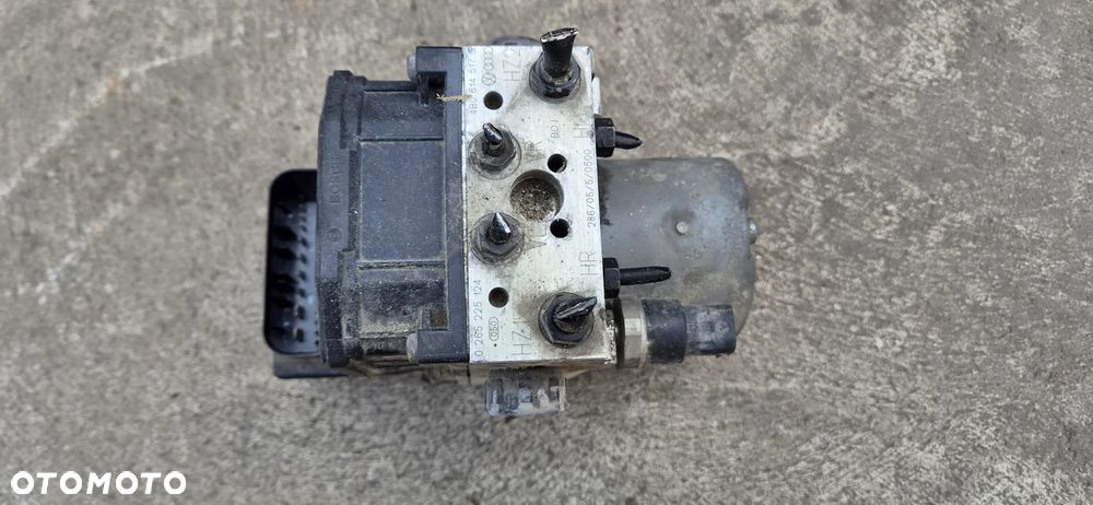 Pompa hamulcowa ABS VW Passat B5 Audi A4 B5 4B0614517G 0265950055 - 2