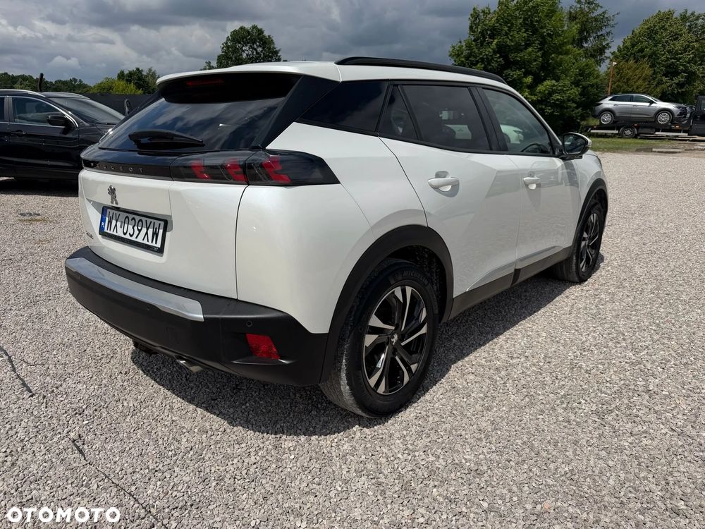 Peugeot 2008 1.5 BlueHDi Allure S&S EAT8 - 14