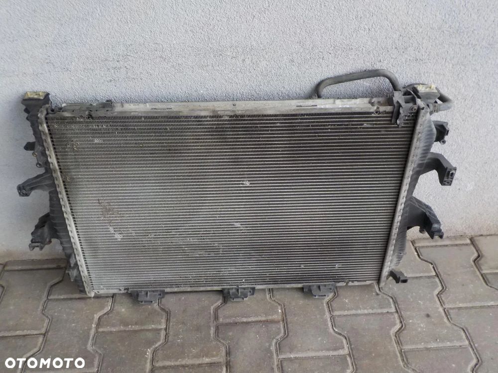 VW T5 1.9 TDI CHŁODNICA WODY - 1