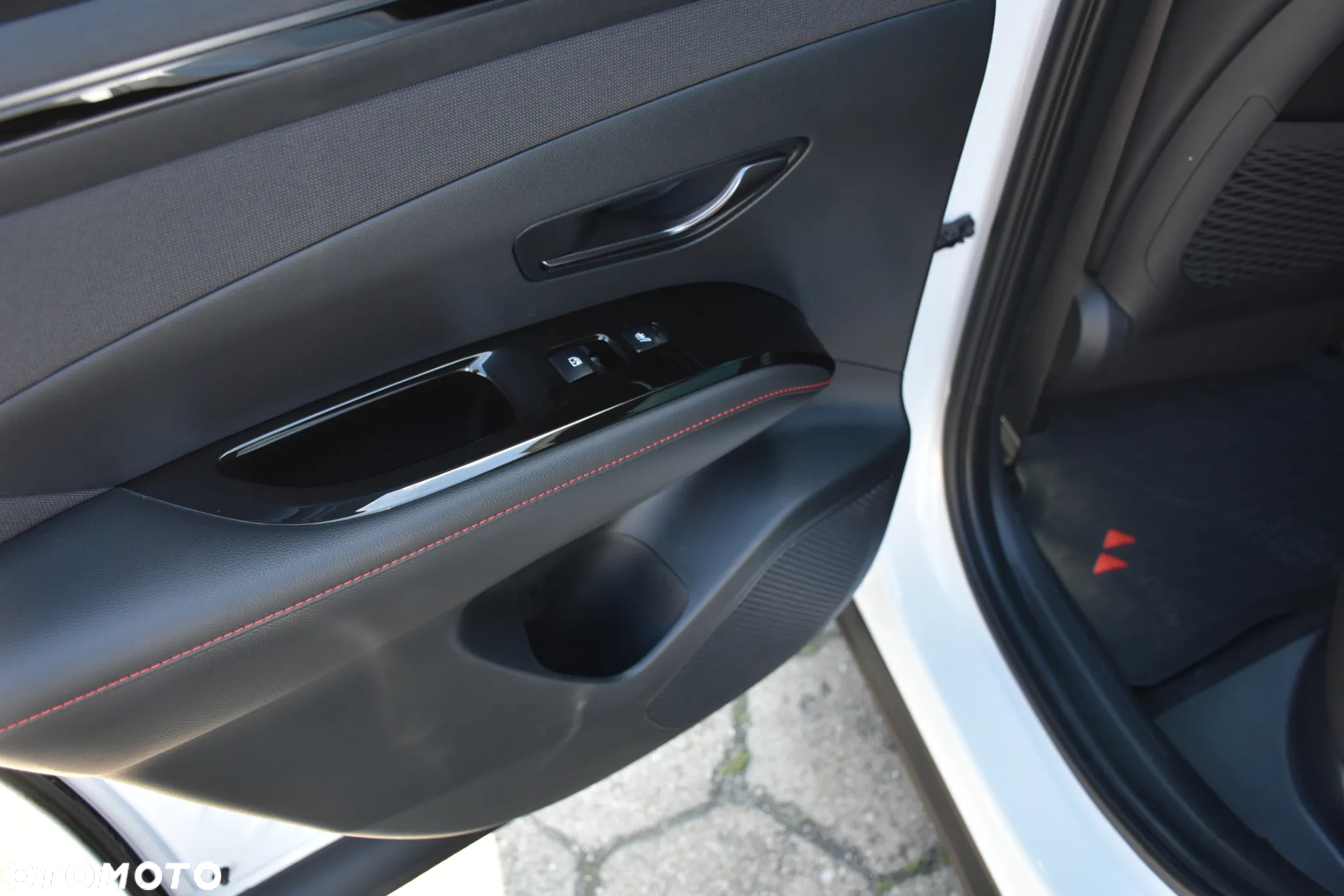 Hyundai Tucson 1.6 T-GDi PHEV Executive N Line 4WD - 19