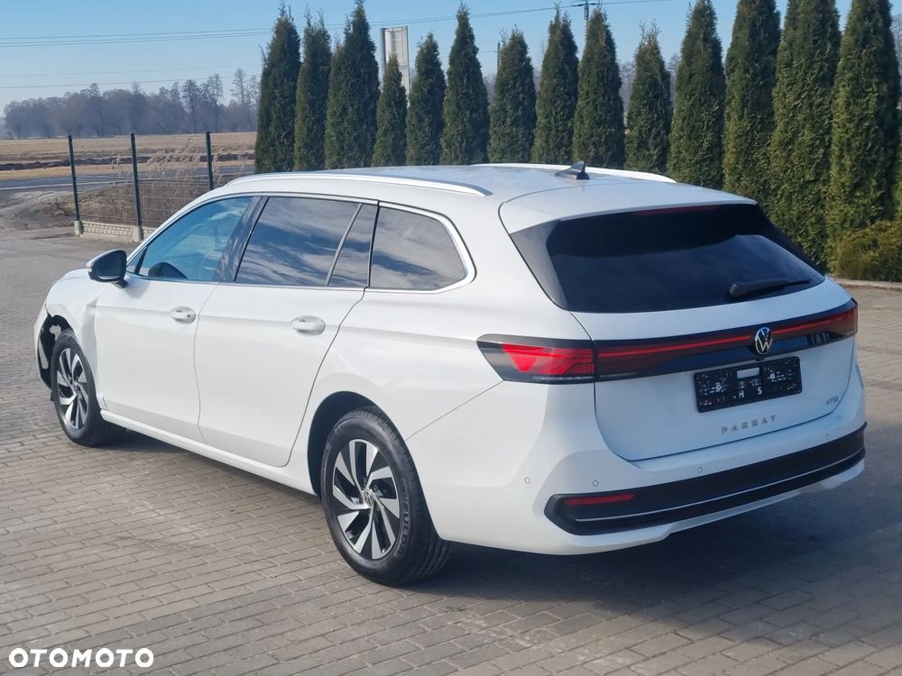 Volkswagen Passat Variant 1.5 TSI OPF DSG Business - 5