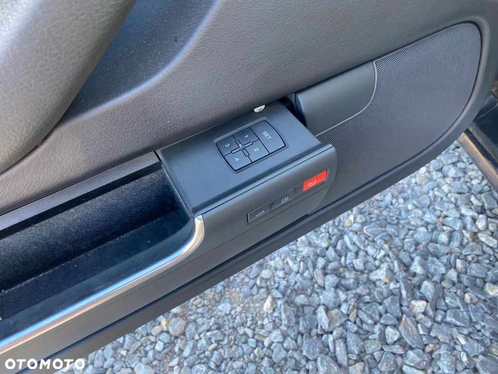 Audi A8 3.0 TDI DPF quattro - 15