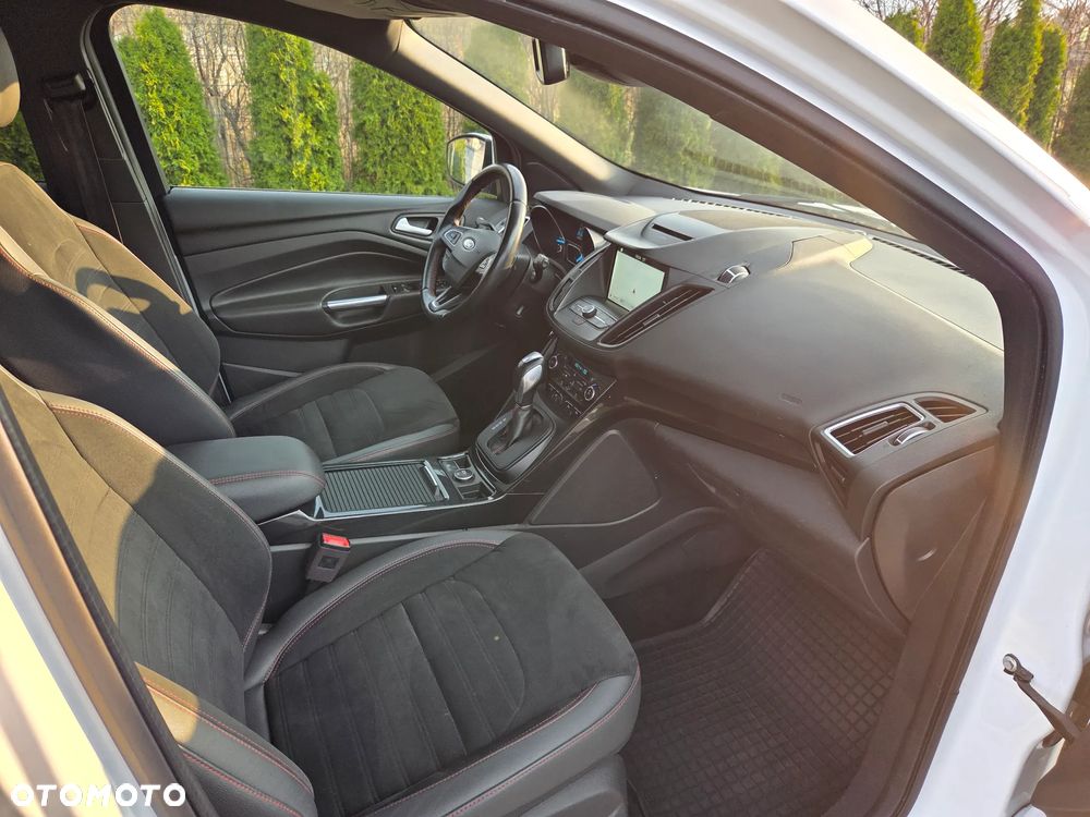 Ford Kuga 2.0 TDCi AWD ST-Line Black - 15